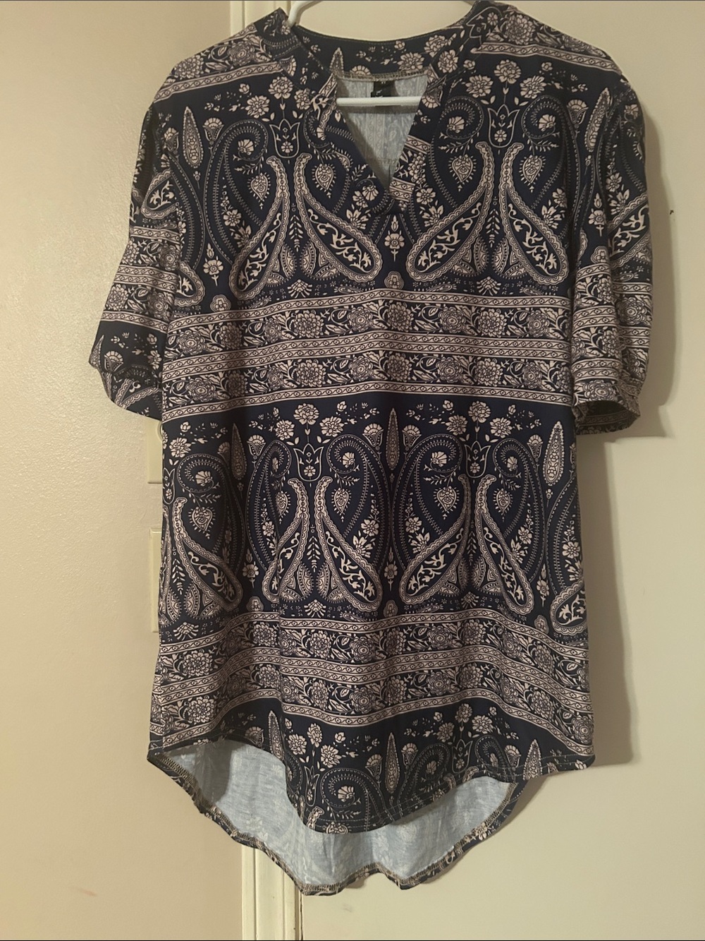 Paisley V-Neck Short Sleeve Tunic in Navy and Beige